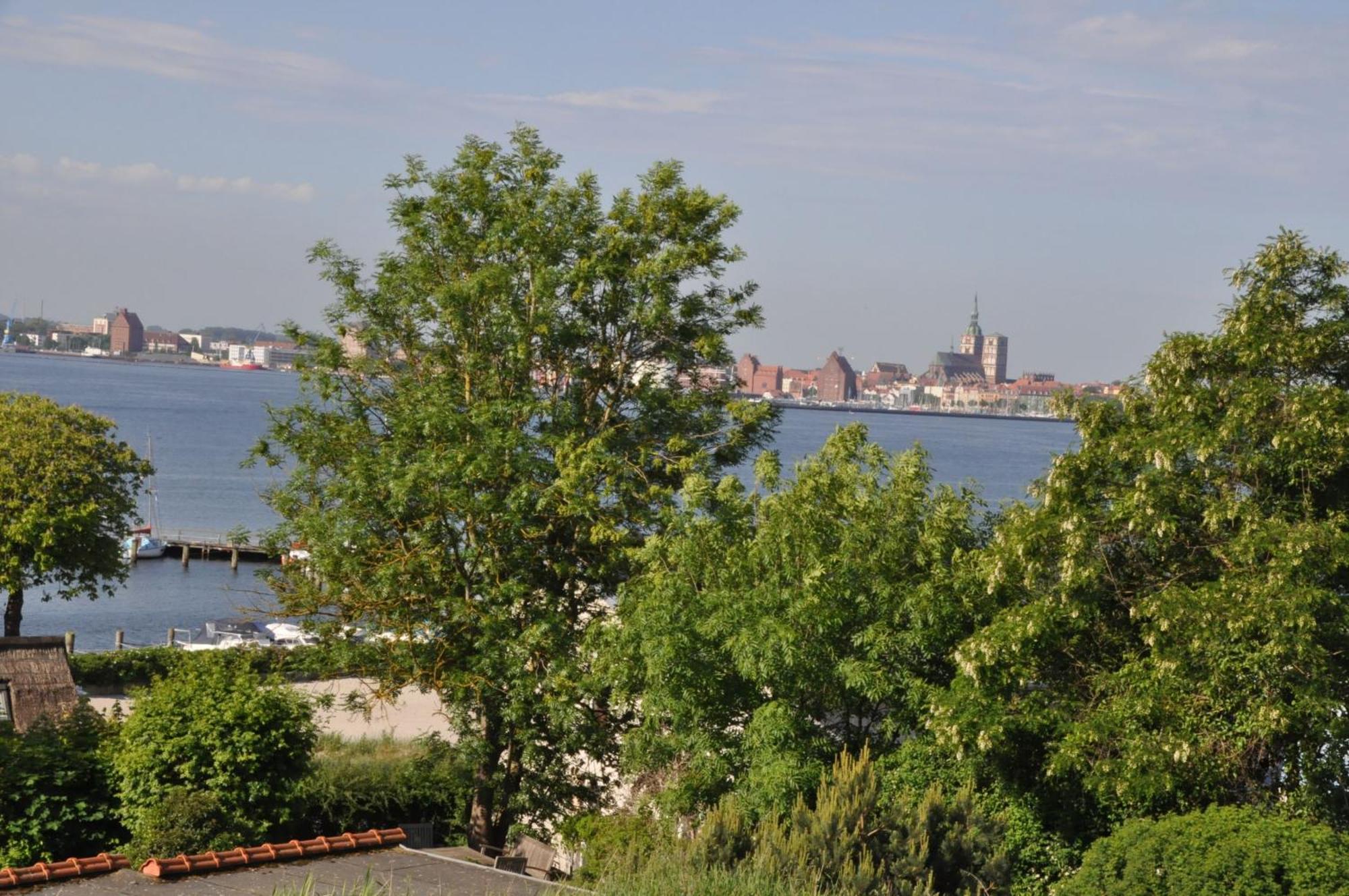 Ferienwohnung Sundueberblick - 150 Meter Zum Strand Altefahr Luaran gambar