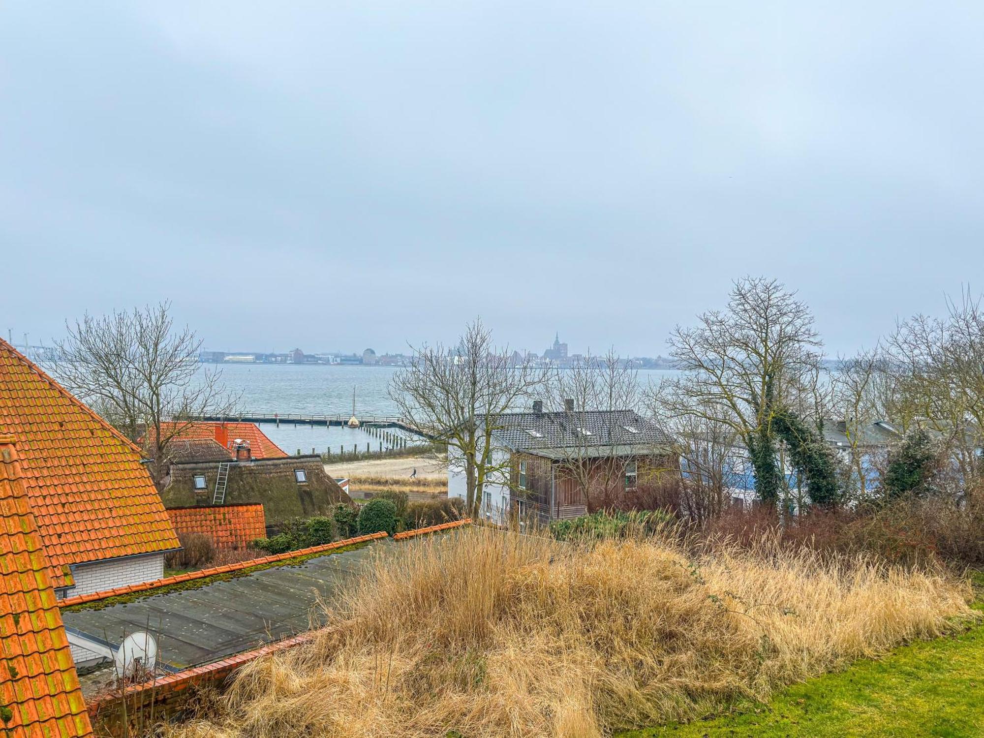Ferienwohnung Sundueberblick - 150 Meter Zum Strand Altefahr Luaran gambar